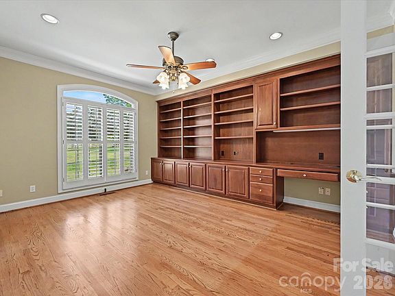 5th image of 10896 Pioneer Mill Rd