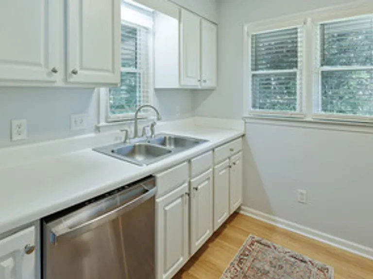 2831 Edridge Ct #202 — Photo 35