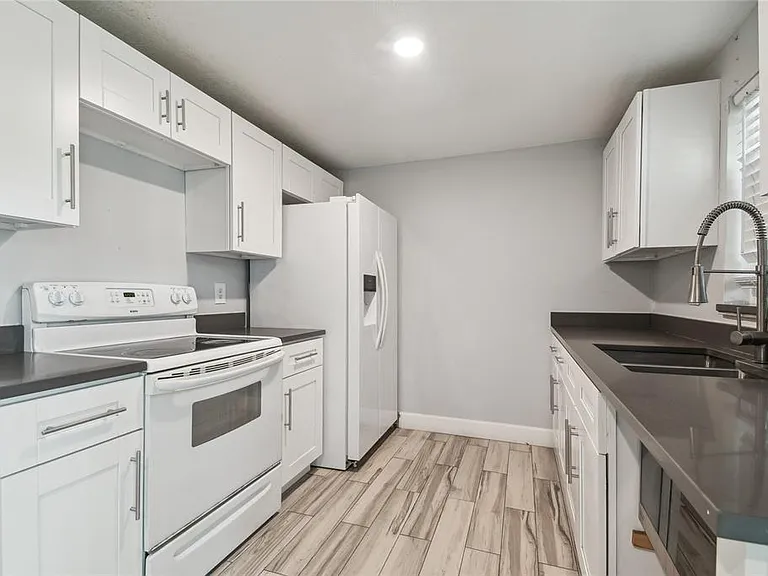 3679 Sugarcreek Dr — Photo 7