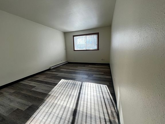 4th image of 419 11th Ave S APT 107