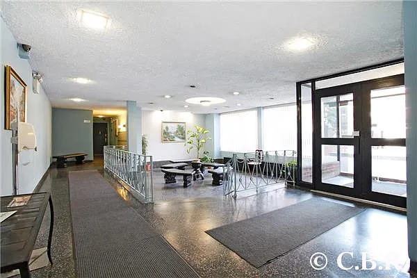 Sold by Coldwell Banker Reliable Real Estate | media 20