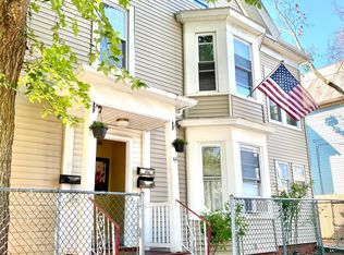 44 Trinity Ave FLOOR 3, Lynn, MA 01902