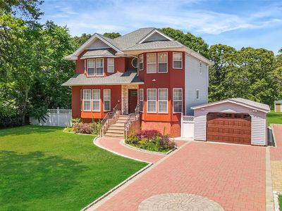 69 Hollywood Avenue, Selden, NY, 11784