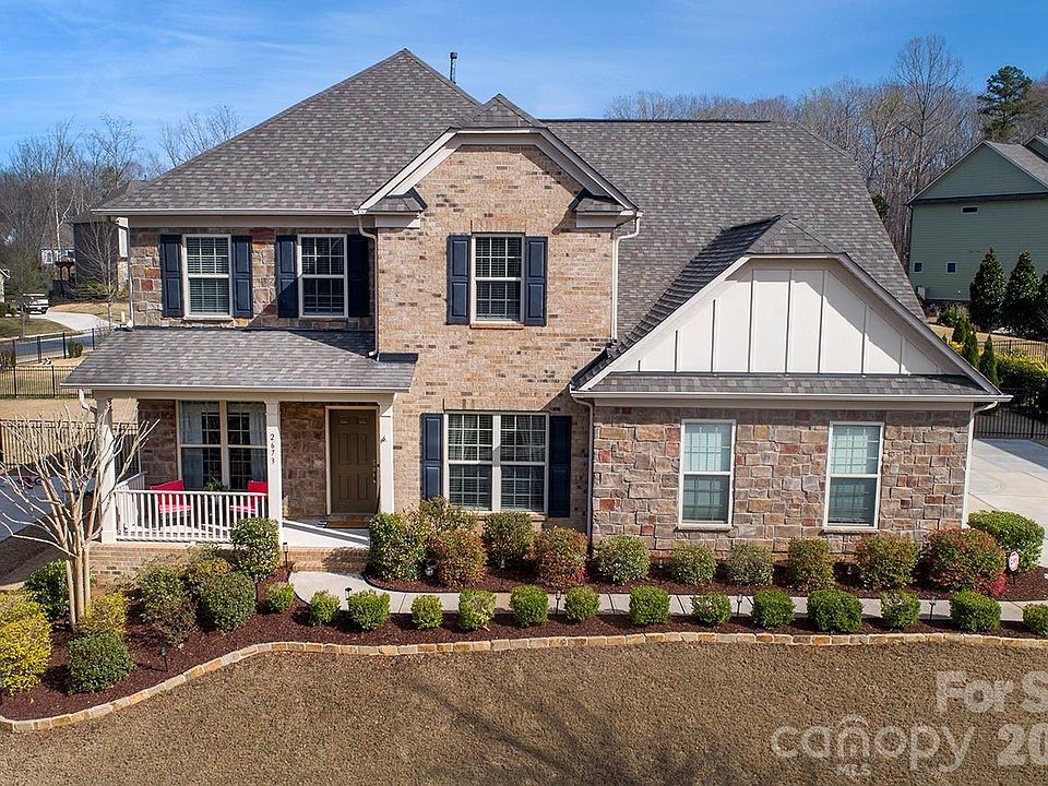 1st image of 2673 Creekview Dr