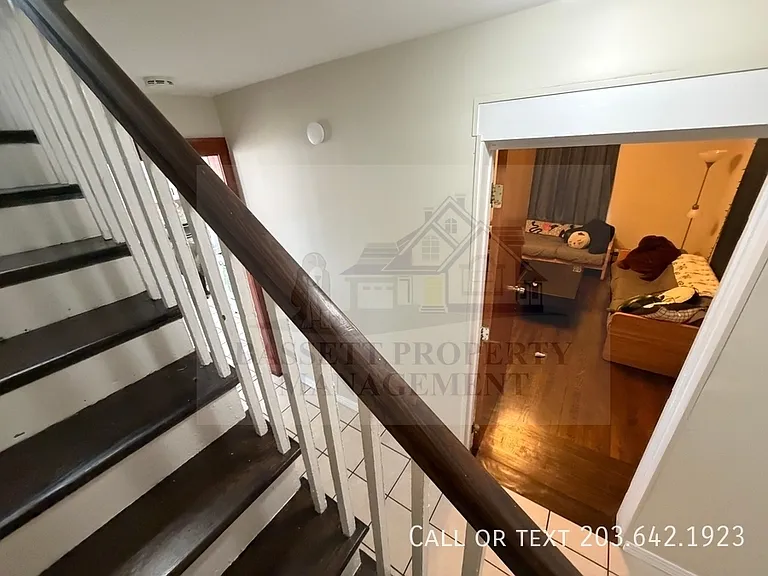 2 Homestead Ave — Photo 12