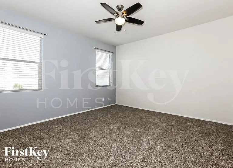 11316 E Cliffrose Ln — Photo 10
