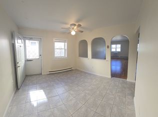 15512 Locke Ave #1A, Whitestone, NY 11357