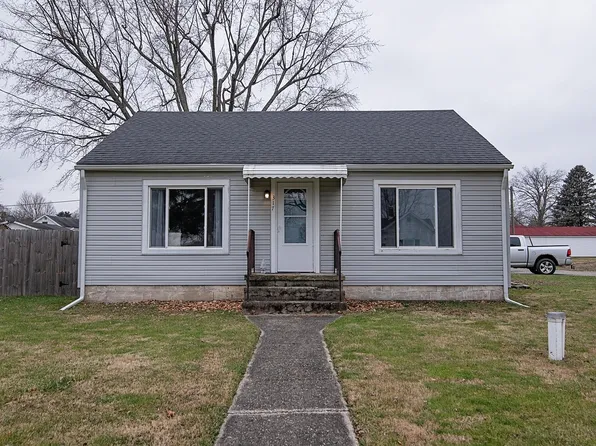 317 3rd St, Tremont City, OH 45372