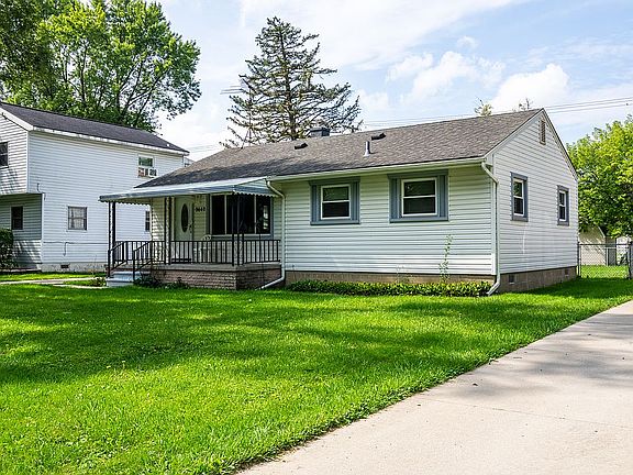 3rd image of 9642 Holland Rd