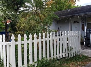 2516 51st St S, Gulfport, FL 33707