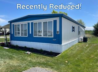 450 Pole Line Rd SPACE 27, Twin Falls, ID 83301