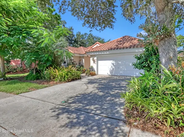 394 Carmel Dr, Melbourne, FL 32940
