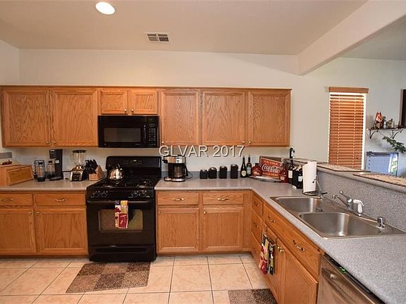 5th image of 7488 Emerald Glow St