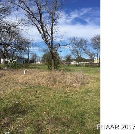 1st image of 201 E Carpenter Ave