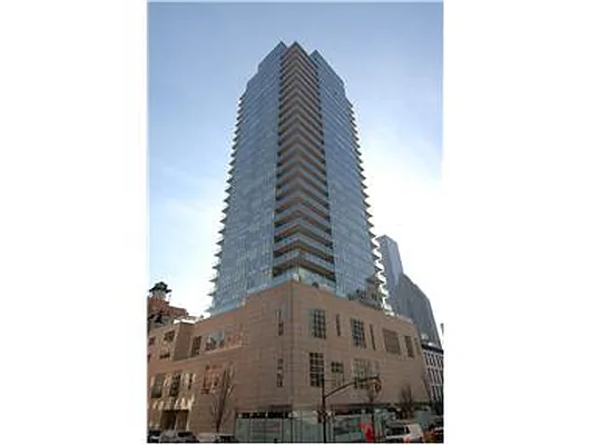 Rented by Douglas Elliman | media 17