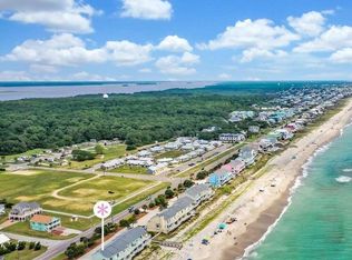 707 Pelican Ct, Kure Beach, NC 28449