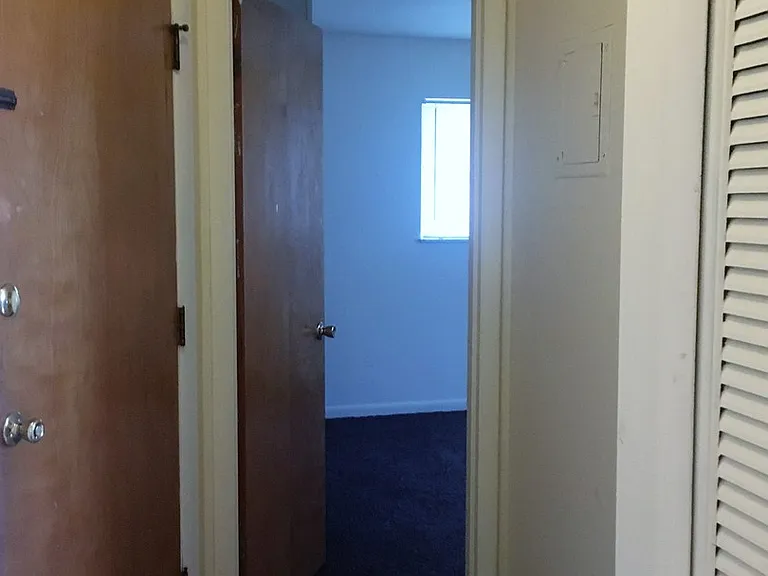 107 E. Adair St. — Photo 5