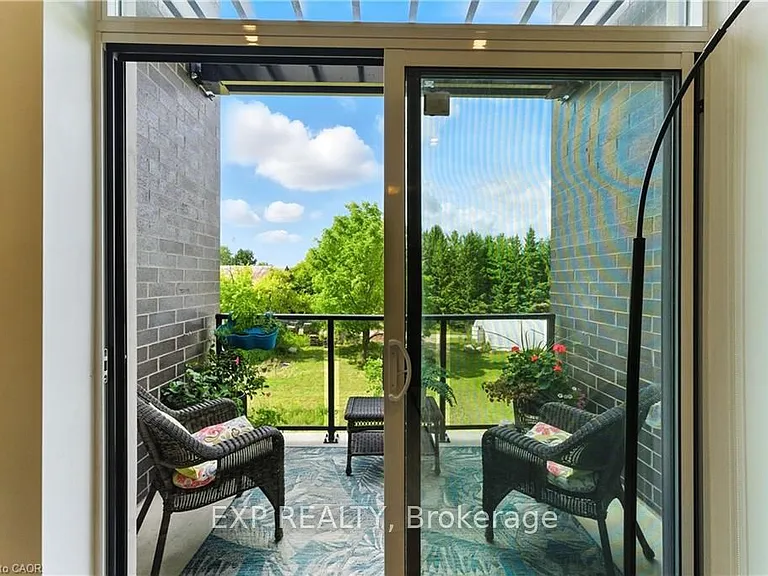 1880 Gordon St #207 — Photo 23