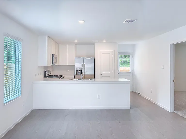 21327 Patton Hills Ln — Photo 19