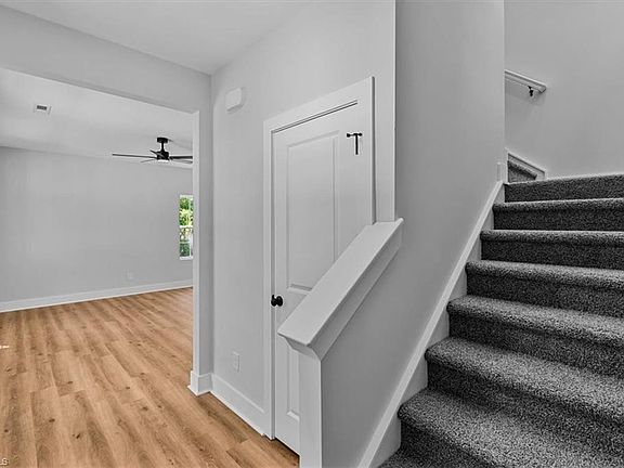5th image of 3625 Turret Ct