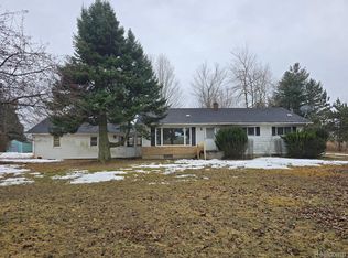 2828 Murphy Lake Rd, Silverwood, MI 48760