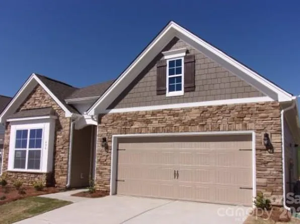 406 Secretariat Dr, Iron Station, NC 28080
