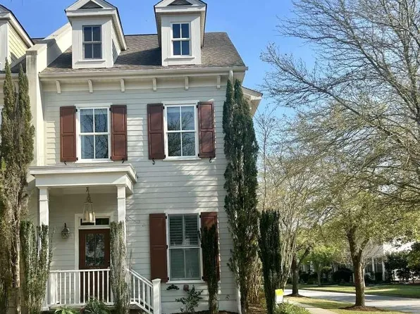 202 Waterstone Dr, Lexington, SC 29072