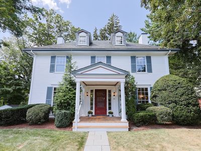 33 Birch Hill Rd, Newton, MA, 02465