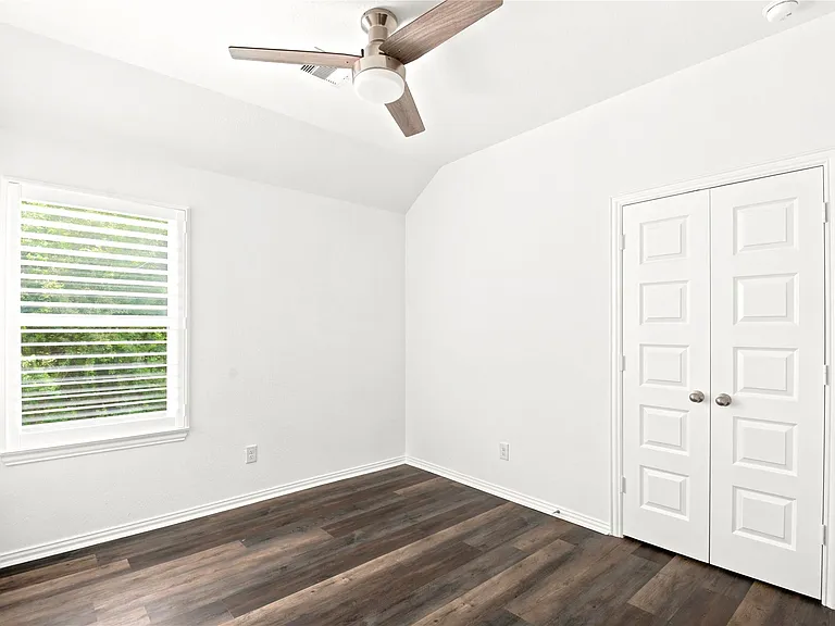 1202 Vilamoura Ct — Photo 39