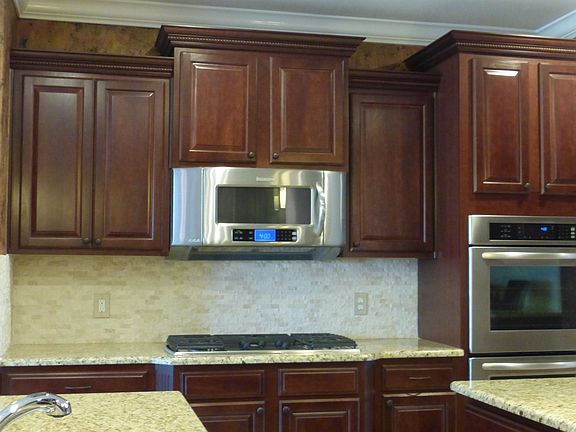 3rd image of 455 Grand Fir Ln