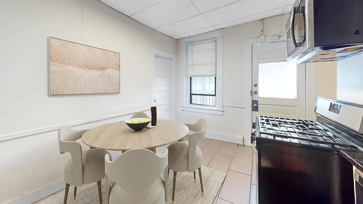 Building Photo - 882 Huntington Ave #2