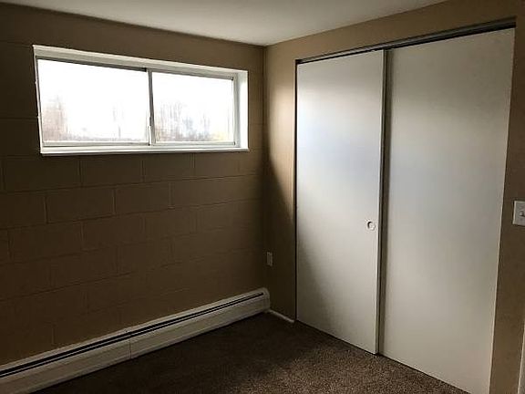 5th image of 245 Helen St APT 30