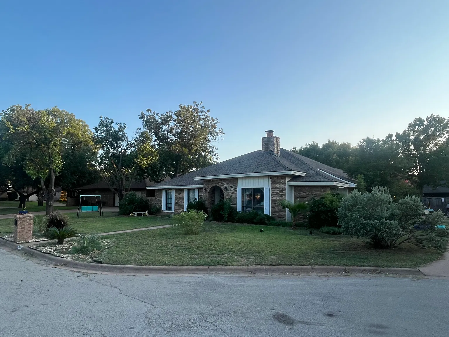 Woodway Cir, Abilene — Photo 2