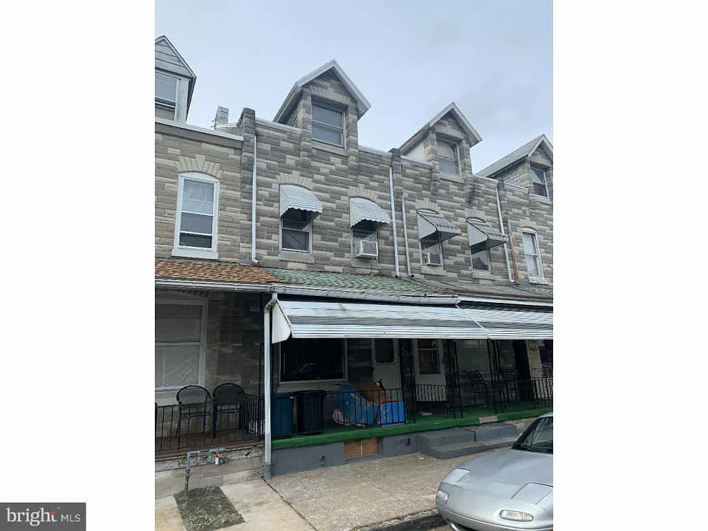 1414 Mulberry St photo 1