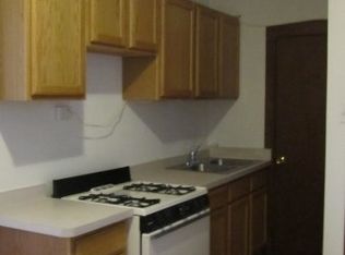4056 N Sheridan Rd APT 2E, Chicago, IL 60613