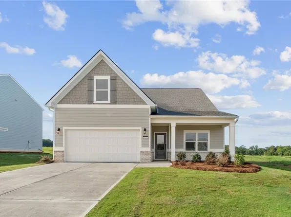 106 Sunflower Ln, Calhoun, GA 30701