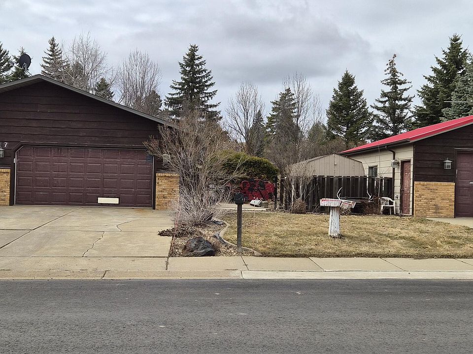 1st image of 977 Shinagle Dr
