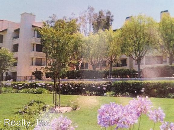 3rd image of 11255 Tierrasanta Blvd Unit 97