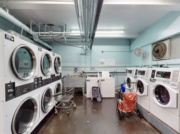 915 East 17th Street image 15 of 16