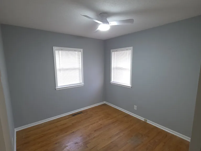 1350 Morton St — Photo 11