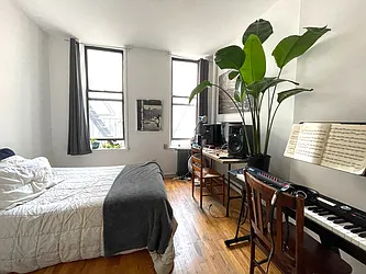 Rented by Best Apartments North Inc