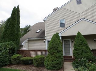 15 Thistle Way APT A, Broad Brook, CT 06016