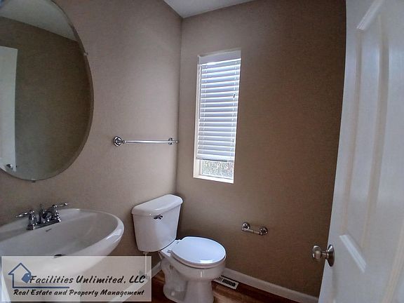 5th image of 1815 Falcon Ridge Dr