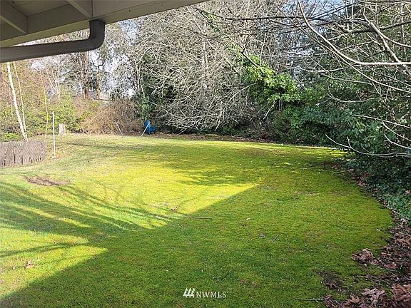 4th image of 22901 56th Ave W