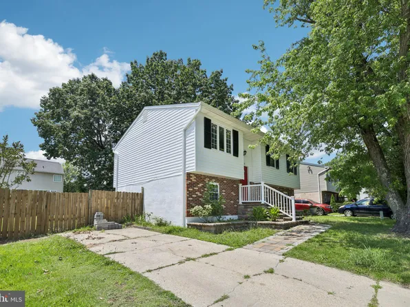 7920 Liberty Cir, Pasadena, MD 21122