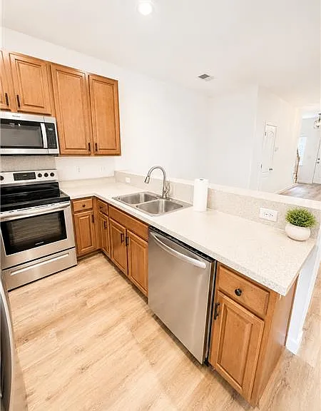 105 Orkney Rd — Photo 11