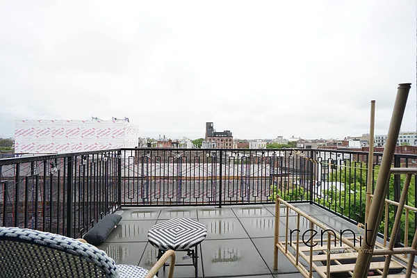 Rented by Rennit Inc. | media 2