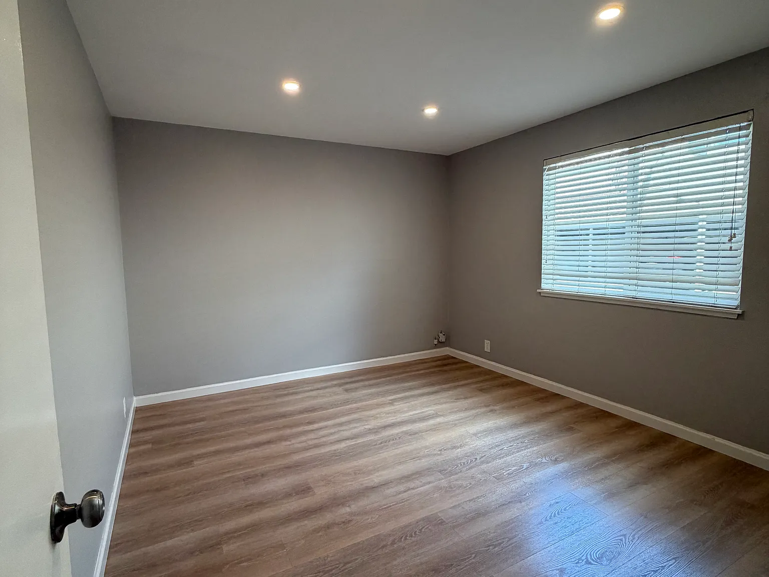1 bed, 700 sqft, $3,100 — Photo 4