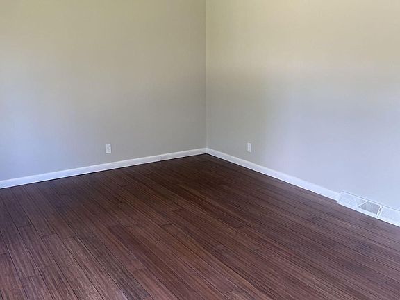 5th image of 46 Henkle Ave