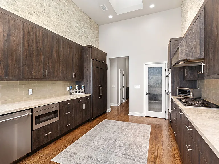 24536 Santa Clara Ave — Photo 15